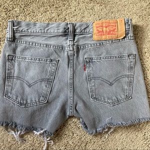 good condition vintage levi shorts
